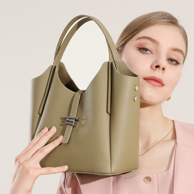 2025 spring and summer new leather women's bags, daily commuting handbags, fashion wind chimes, diagonal span vegetable basket bags