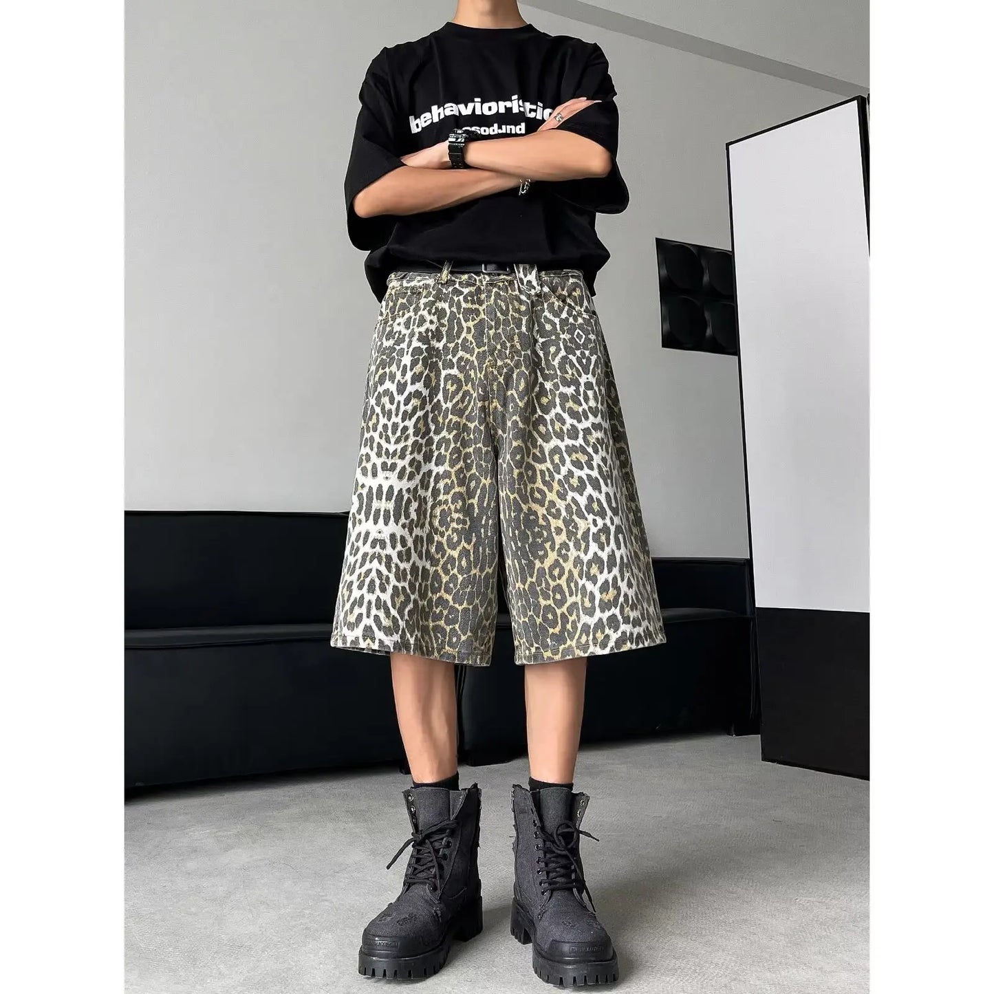 Leopard Print Design Personality Trendy Seven-point Pants Korean Original New Men Fashion Street Men's Shorts LZ3181