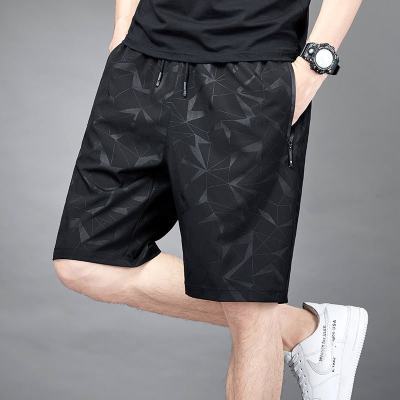 Men's New Casual Summer Elastic Waist Shorts Ice Silk Quick Drying Fashion Printed Shorts Men's Large Size Sports Beach Shorts